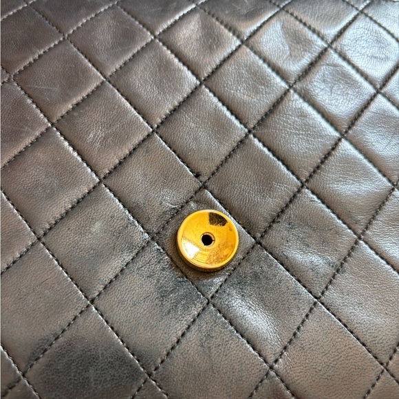 Authentic CHANEL black lambskin gold hardware quilted bag - Picture 10 of 16